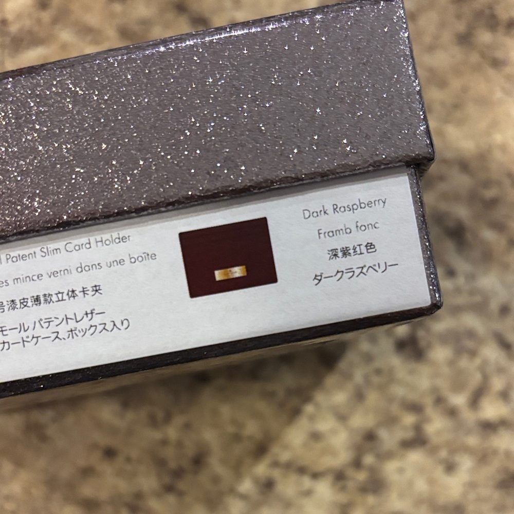 Kate Spade Metallic Dark Raspberry Card Holder NIB - Picture 3 of 4